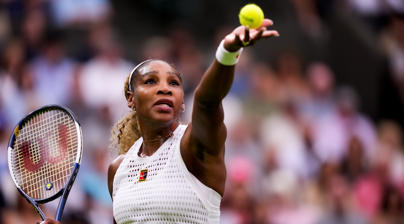 GOGO体育官网 - GOGO体育 - Serena Williams 重返温网单打赛场：首轮三盘惜败背后的震撼时刻